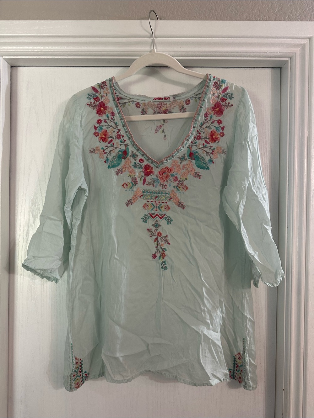 Johnny Was Mint Green Embroidered V-Neck Tunic